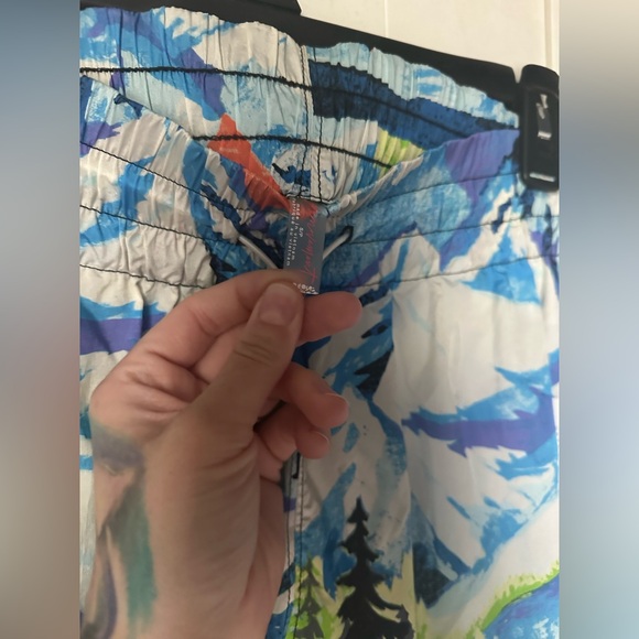 NWT Free People Movement Printed End Zone Pants Sold OUT Online! - Picture 6 of 11